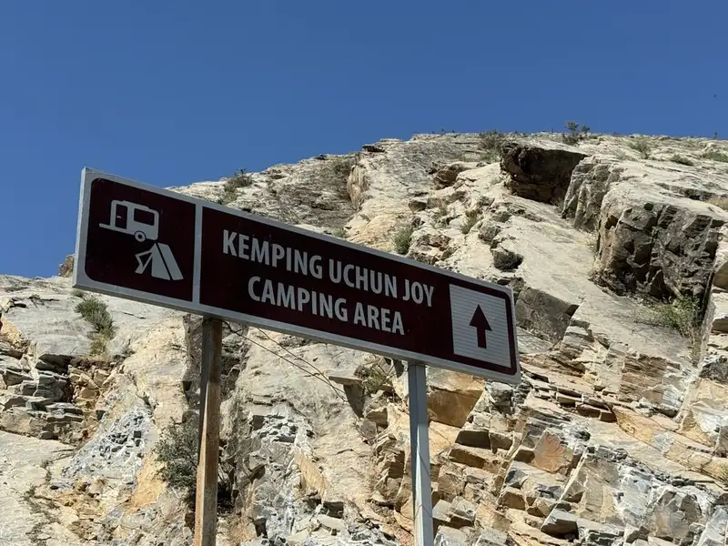 C0502A7E-55C0-4C20-8ED9-A52B1467F643_1_105_c